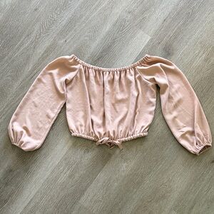 Aritzia Wilfred Tan/Nude Off-Shoulder Cropped Blouse S